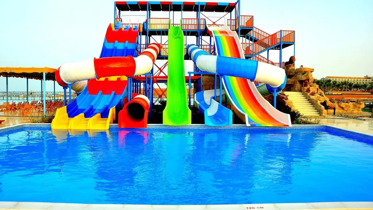 الفندق فلو سبكتروم ريزورت سهل حشيش - سهل حشيش